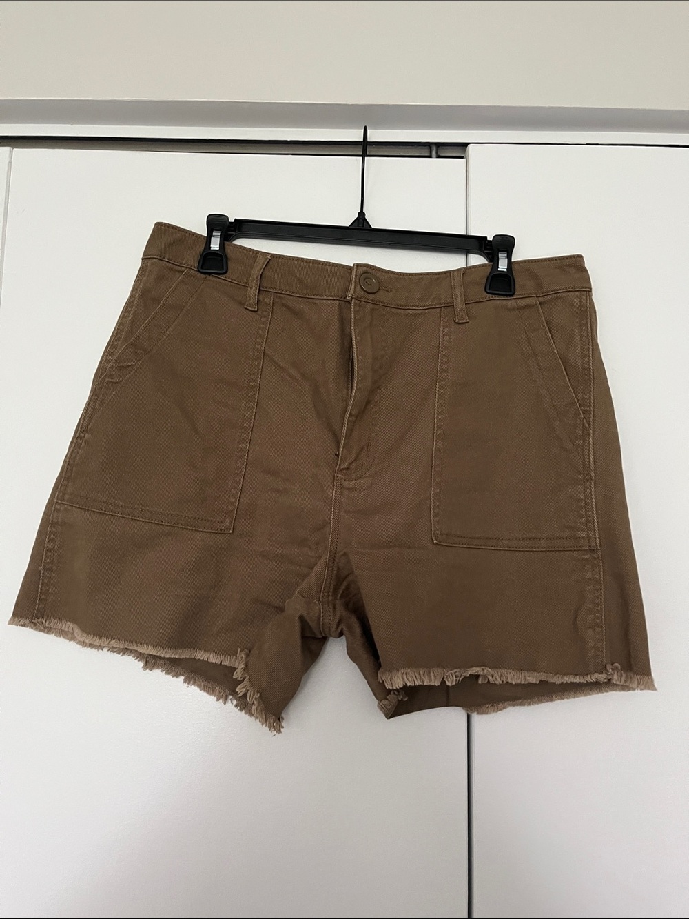Tinseltown Brown High-Rise Patch-Pocket Shorts